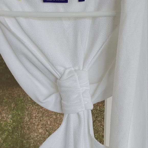 Miley Cyrus & Max Azria brand vest. Size Small - Picture 3 of 4